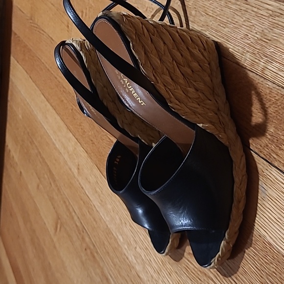 Saint Laurent Paloma sandals - Picture 2 of 5